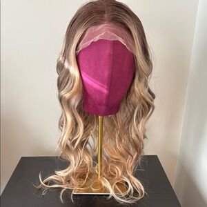 Chelsey Smith Crowns